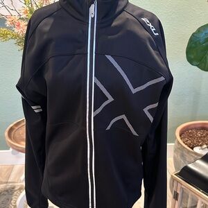 2XU Black Microclimate Cycling Jacket